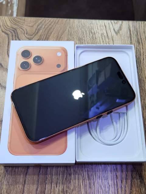 IPhone 17 pro max Dubai Android version